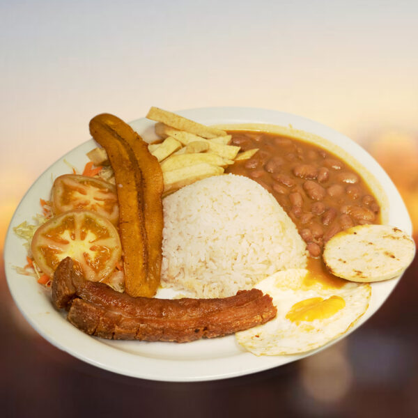 Bandeja Con Chicharrón